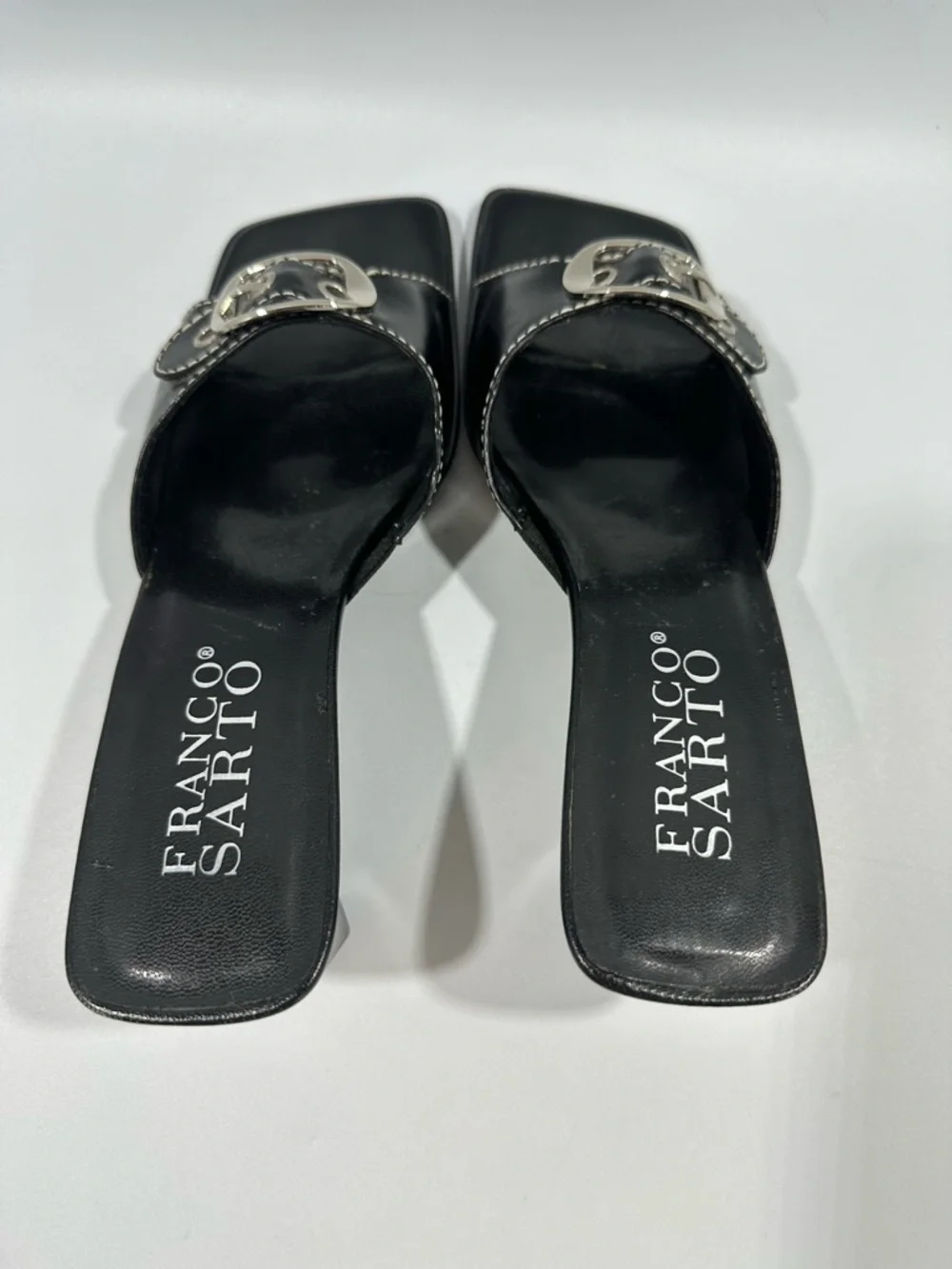 Vintage Y2K Franco Sarto Black Leather Buckle Detail Heels 7 Witchy Whimsigoth - Picture 8 of 11